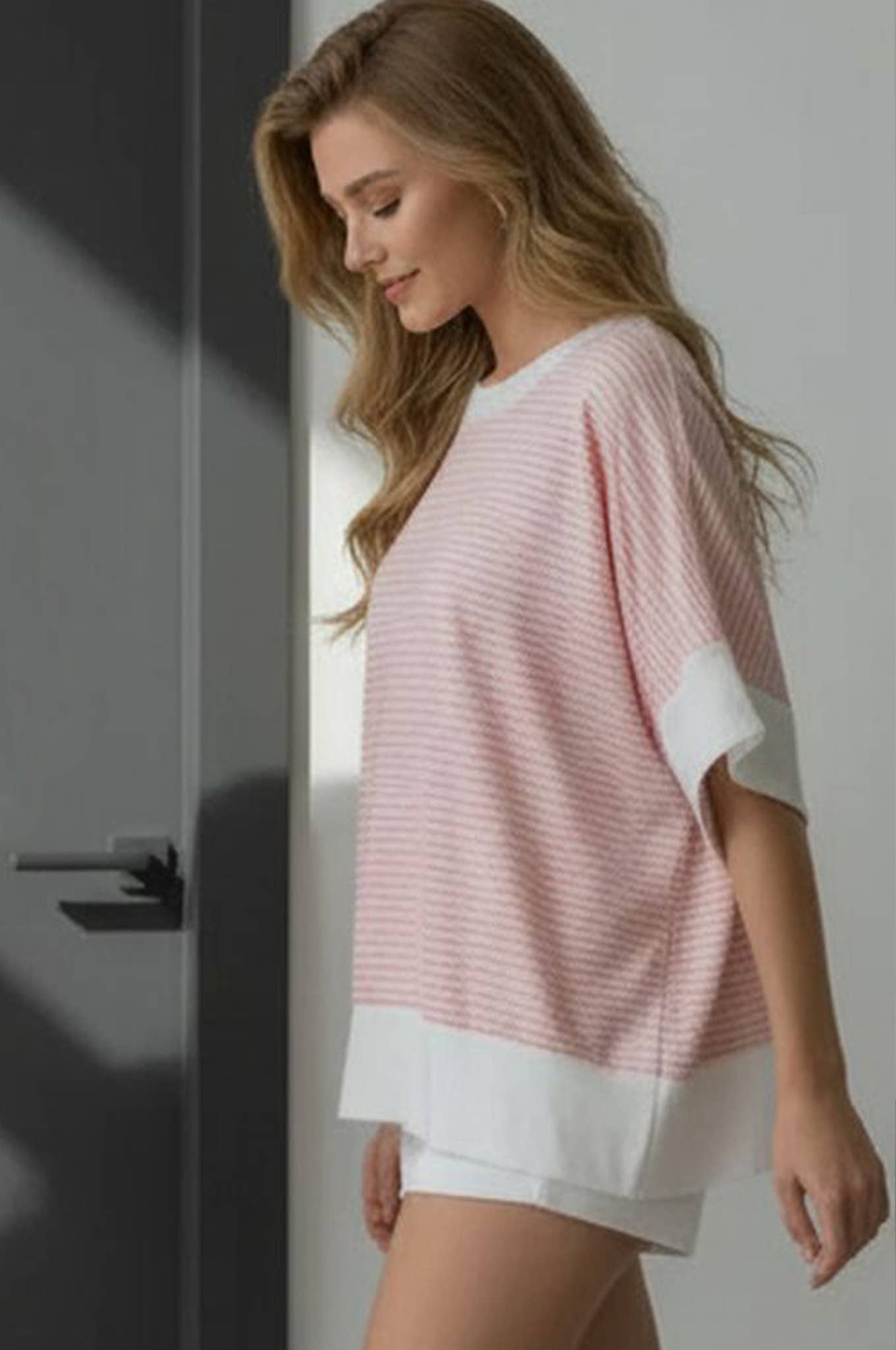 STRIPE HALF SLEEVE CROP TOP