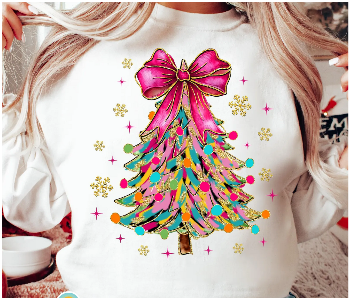 CHRISTMAS TREE WATERCOLOR CREWNECK TEE