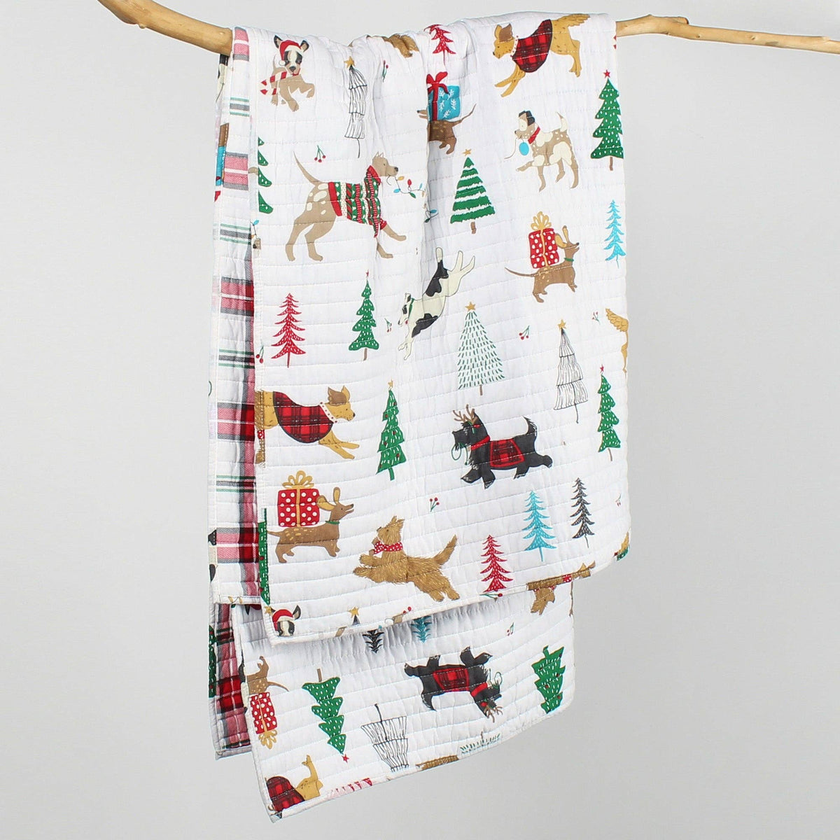 Jingle Paws Quilted Throw
