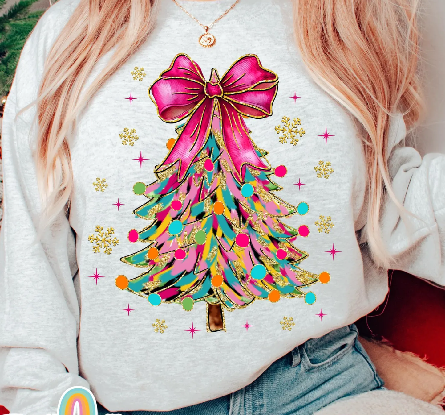 CHRISTMAS TREE WATERCOLOR CREWNECK TEE