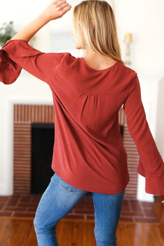 THREE QUARTER SLEEVE SOLID WOVEN BLOUSE TOP